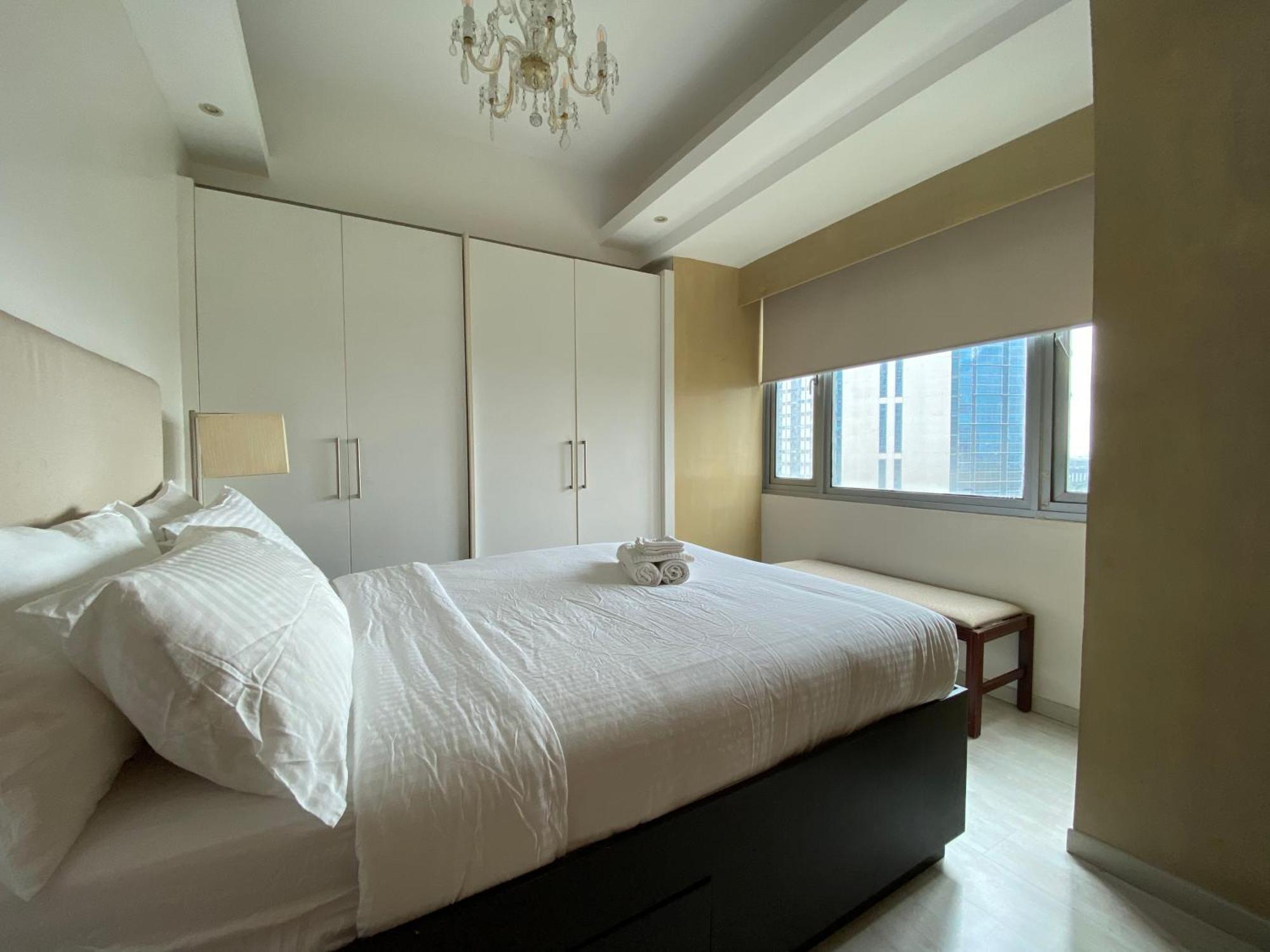 Avant At The Fort By Urban Realty Манила Екстериор снимка